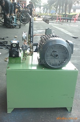 国威液压 专业打造2.2KW非标液压站动力系统，助力高效流体传动